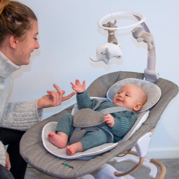 BO JUNGLE AUTOMATICKÁ HOUPAČKA PURE WHITE 2V1 - LEHÁTKA A HOUPADLA - SPINKÁNÍ