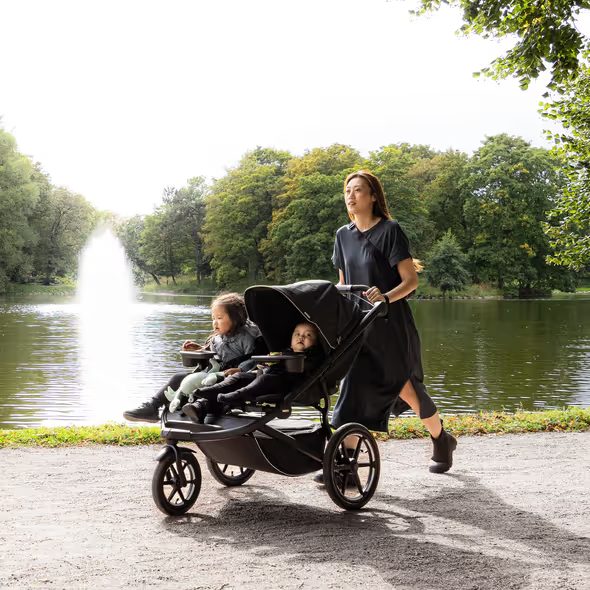 THULE URBAN GLIDE 3 DOUBLE BLACK 2024 - KOČÁRKY PRO DVOJČATA - KOČÁRKY A PŘÍSLUŠENSTVÍ