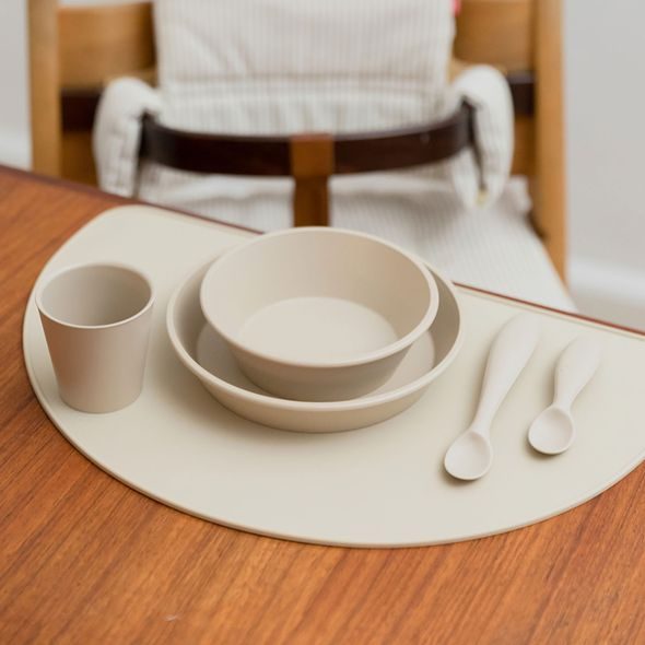 BIBS SILIKÓNOVÉ PROSTÍRÁNÍ CLASSIC - MISKY, TALÍŘKY A PODLOŽKY - KRMENÍ