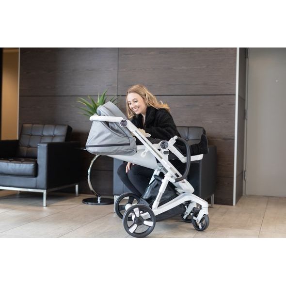 MILKBE LULLABY VČETNĚ HLUBOKÉ KORBY - TROJKOMBINACE - KOČÁRKY A PŘÍSLUŠENSTVÍ