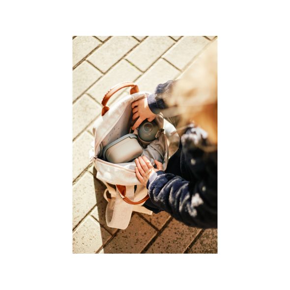 CHILDHOME DĚTSKÝ BATOH MINI CLUB SIGNATURE OFF WHITE - BATOHY A TAŠKY - PRO DĚTI