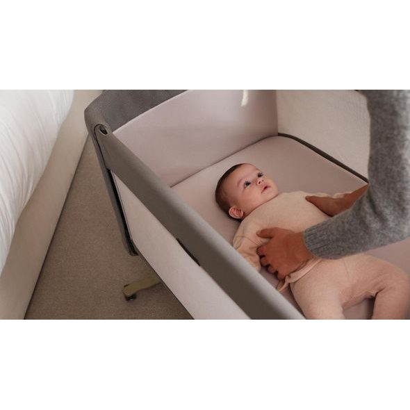 INGLESINA PŘÍSTAVNÁ POSTÝLKA WELCOME BED BAKU GREY - K RODIČOVSKÉ POSTELI - SPINKÁNÍ