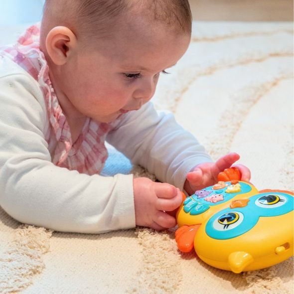 BO JUNGLE HUDEBNÍ SOVIČKA 12M+ - HRAČKY SE ZVUKY - PRO DĚTI