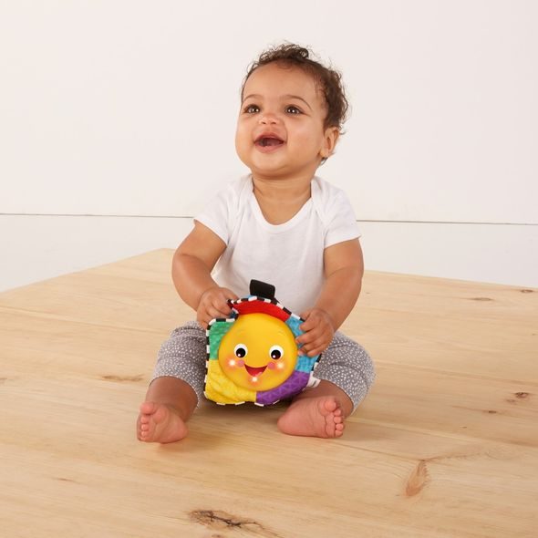 BABY EINSTEIN HRAČKA HUDEBNÍ SVĚTELNÁ HVĚZDIČKA STAR BRIGHT SYMPHONY™ 0M+ - HRAČKY SE ZVUKY - PRO DĚTI