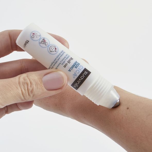 SUAVINEX CICA ARNIKOVÁ TYČINKA ROLL-ON ZKLIDŇUJÍCÍ - KOSMETIKA PRO CELOU RODINU - PRO MAMINKY