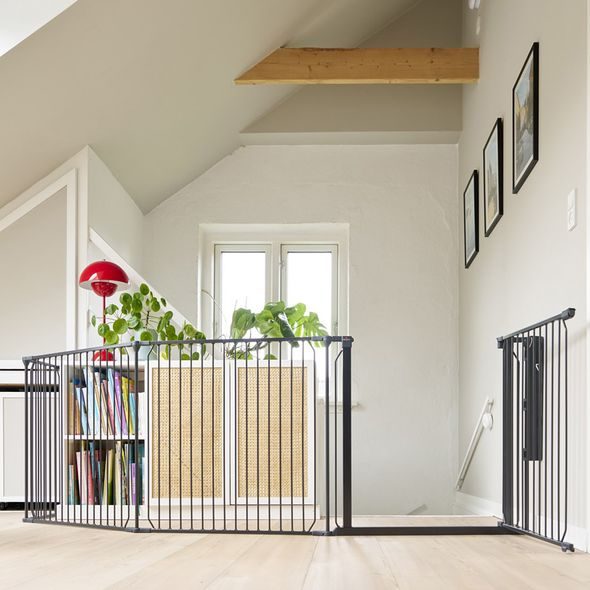 BABY DAN BABYDAN SEKCE S DVÍŘKY PRO ZÁBRANU COMBIFIT/ CARL, 72 CM ČERNÁ - OHRÁDKY - KOUPÁNÍ A ZDRAVÍ