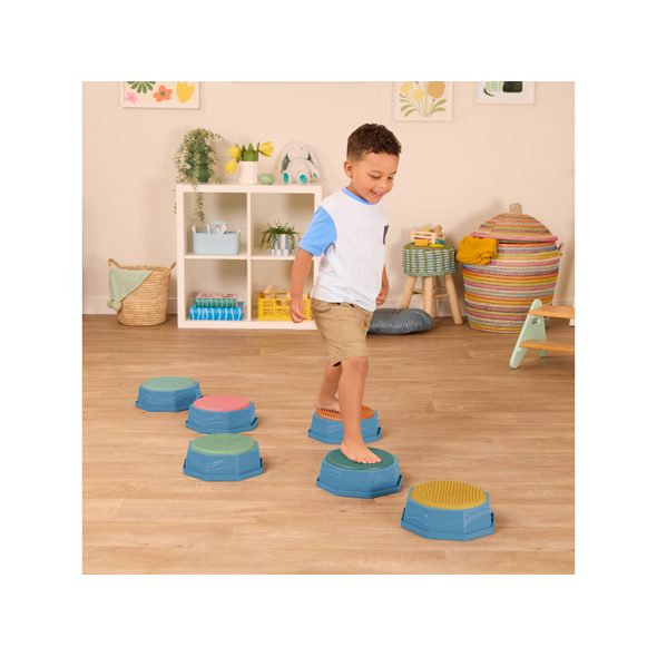 B-TOYS BALANČNÍ STUPÍNKY BALANCE & HOP 6 KS - AKTIVNÍ HRAČKY - PRO DĚTI