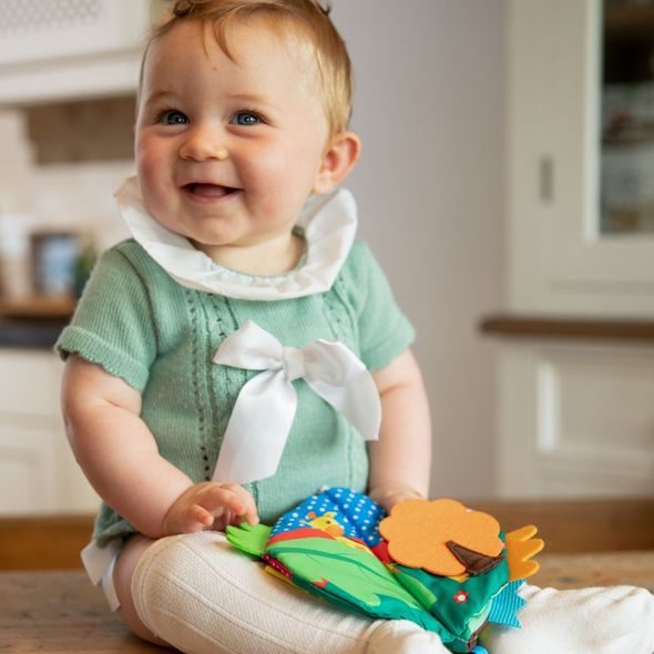 BO JUNGLE PRVNÍ DĚTSKÁ KNÍŽKA B-READ BOOK ANIMALS - KNÍŽKY PRO NEJMENŠÍ - PRO DĚTI