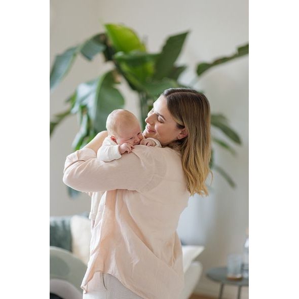 INGLESINA KOJÍCÍ POLŠTÁŘ ELYSIA WARM BEIGE - KOJÍCÍ POLŠTÁŘE - KRMENÍ