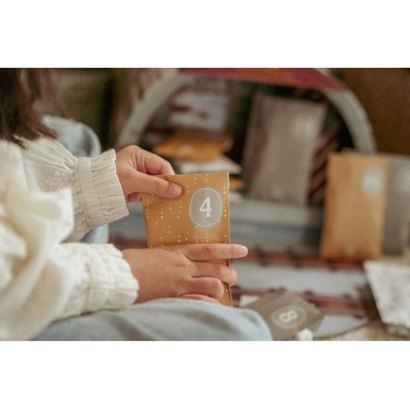 LITTLE DUTCH ADVENTNÍ KALENDÁŘ VLAKOVÉ NÁDRAŽÍ - LITTLE DUTCH - PRO DĚTI