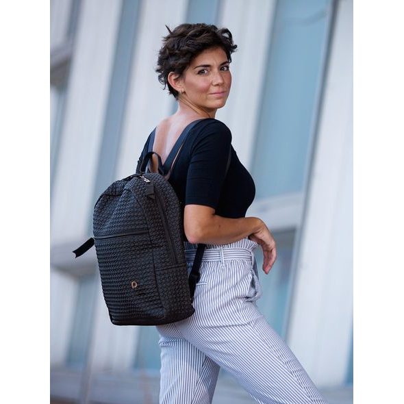 PINKIE BATOH BUGEE SMALL BLACK COMB - PŘEBALOVACÍ BATOHY - KOČÁRKY A PŘÍSLUŠENSTVÍ