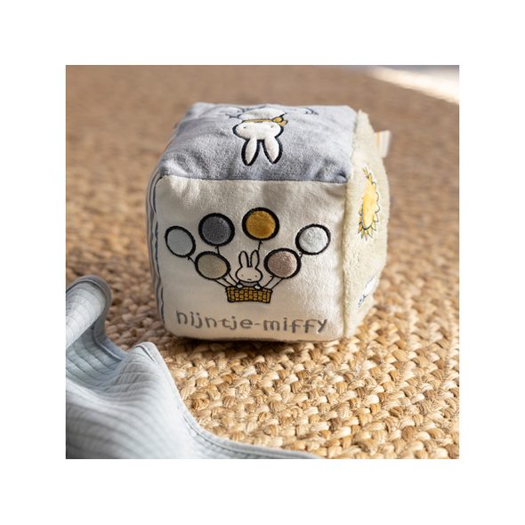 LITTLE DUTCH KOSTKA TEXTILNÍ KRÁLÍČEK MIFFY FLUFFY GREEN - SENZORICKÉ HRAČKY - PRO DĚTI