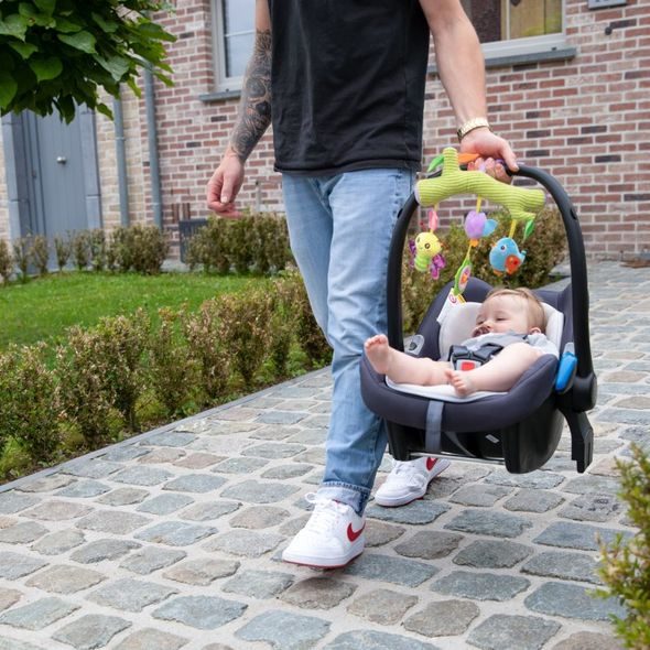 BO JUNGLE ZÁVĚSNÁ HRAČKA B-HANG ON TREE - HRAČKY K ZAVĚŠENÍ - PRO DĚTI