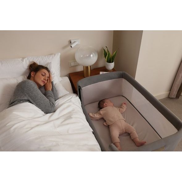INGLESINA PŘÍSTAVNÁ POSTÝLKA WELCOME BED BAKU GREY - K RODIČOVSKÉ POSTELI - SPINKÁNÍ