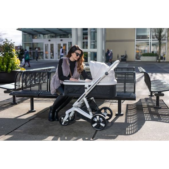 MILKBE LULLABY VČETNĚ HLUBOKÉ KORBY - TROJKOMBINACE - KOČÁRKY A PŘÍSLUŠENSTVÍ