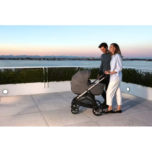 KOČÁREK INGLESINA APTICA DARWIN RECLINE EVO 4V1 2026 CRYSTAL GREY - TROJKOMBINACE - KOČÁRKY A PŘÍSLUŠENSTVÍ