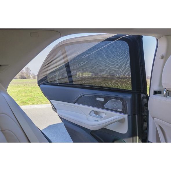 ZOPA SLUNEČNÍ CLONA DO AUTA NASUNOVACÍ M - SLUNEČNÍ ROLETY A CLONY - AUTOSEDAČKY A PŘÍSLUŠENSTVÍ