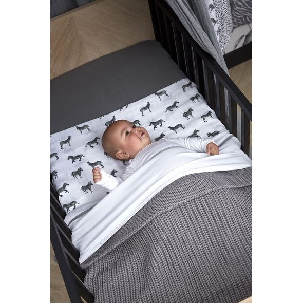 MEYCO PLENKY 3-BALENÍ ZEBRA PUNTÍK BLACK - LÁTKOVÉ PLENY SKLÁDANÉ - PŘEBALOVÁNÍ