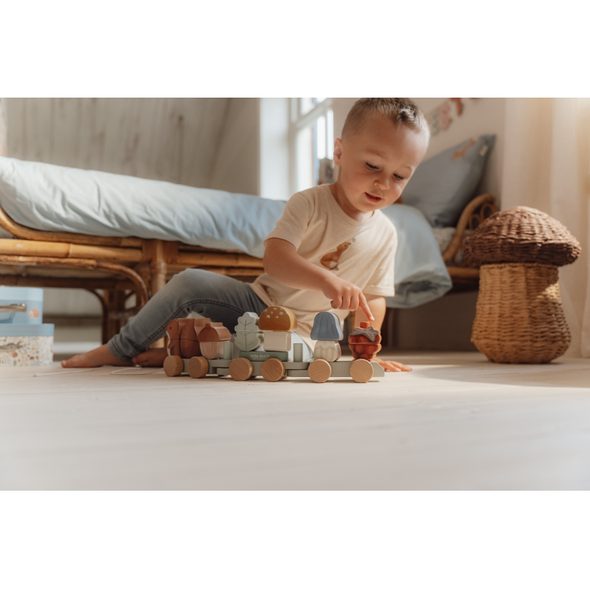 LITTLE DUTCH VLÁČEK DŘEVĚNÝ VEVERKA FOREST FRIENDS - VLÁČKY - PRO DĚTI