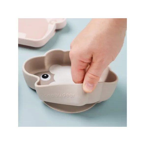 DONE BY DEER SILIKONOVÁ MISKA STICK AND STAY SHEEPY - MISKY, TALÍŘKY A PODLOŽKY - KRMENÍ