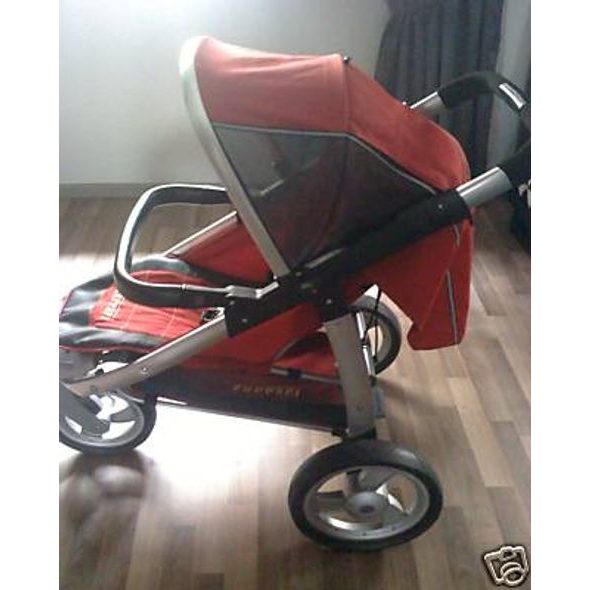SPORTOVNÍ KOČÁREK FERRARI 2009 - SPORTOVNÍ KOČÁRKY - KOČÁRKY A PŘÍSLUŠENSTVÍ