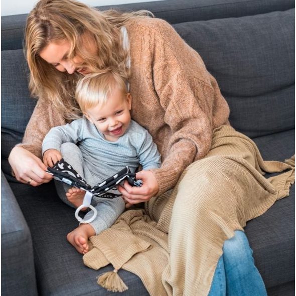 BABYONO KNÍŽKA NA HRANÍ BLACK&WHITE - KNÍŽKY PRO NEJMENŠÍ - PRO DĚTI