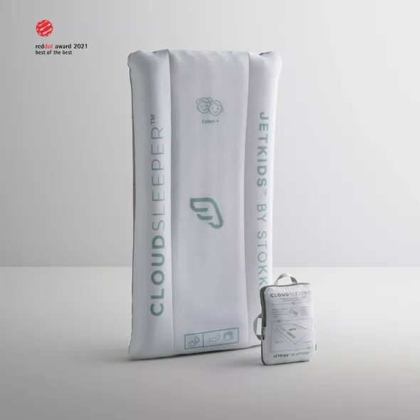 STOKKE® JETKIDS™ CLOUDSLEEPER™ CESTOVNÍ LŮŽKO - CESTOVNÍ POSTÝLKY - SPINKÁNÍ