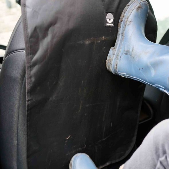 DOOKY CHRÁNIČ AUTOSEDADLA KICK MAT - CHRÁNIČE SEDADLA - AUTOSEDAČKY A PŘÍSLUŠENSTVÍ