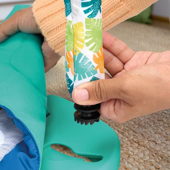 BRIGHT STARTS DEKA NA HRANÍ PRO ROZVOJ MOTORIKY A SMYSLŮ TROPICAL TREETOP™, 0M+ - HRACÍ DEKY - PRO DĚTI
