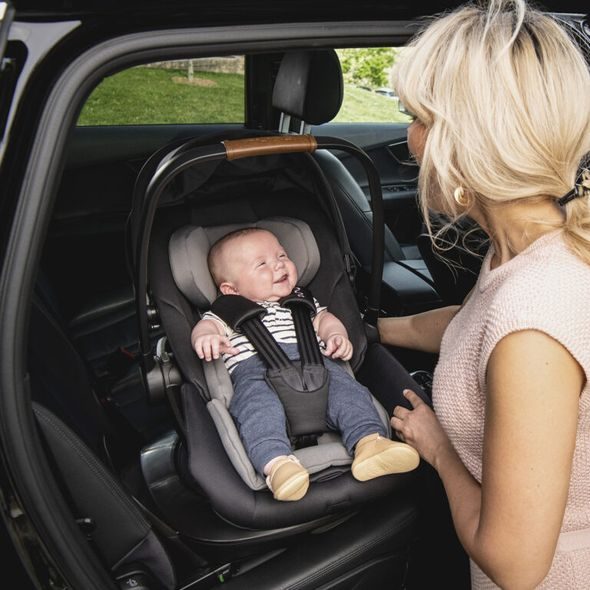 NUNA ARRA™ NEXT GRANITE - AUTOSEDAČKY 0-13KG - AUTOSEDAČKY A PŘÍSLUŠENSTVÍ