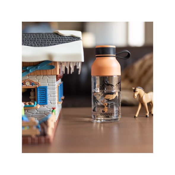 QUOKKA PLASTOVÁ LÁHEV ICE KIDS S POUTKEM IN THE WOODS 430 ML - SPORTOVNÍ LAHVE - KRMENÍ