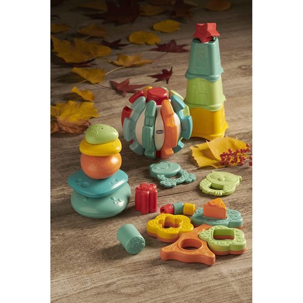 CHICCO POHÁRKY STOHOVACÍ BAREVNÉ ECO+ 6M+ - STOHOVACÍ HRAČKY - PRO DĚTI