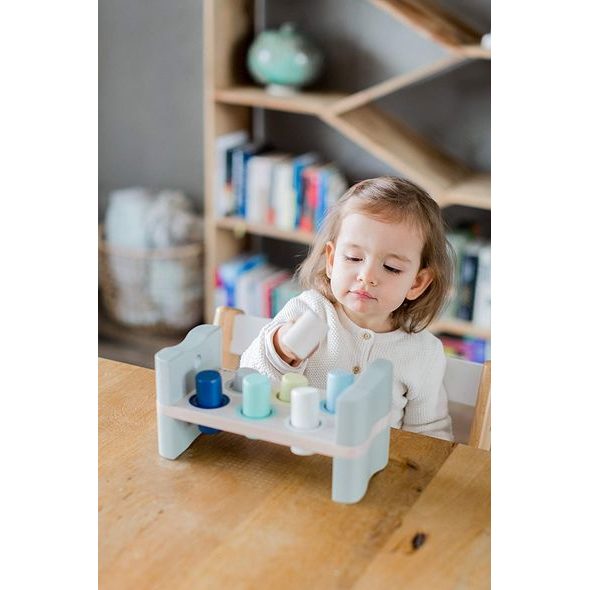 KINDSGUT DŘEVĚNÁ ZATLOUKAČKA - MOTORICKÉ A HRY - PRO DĚTI