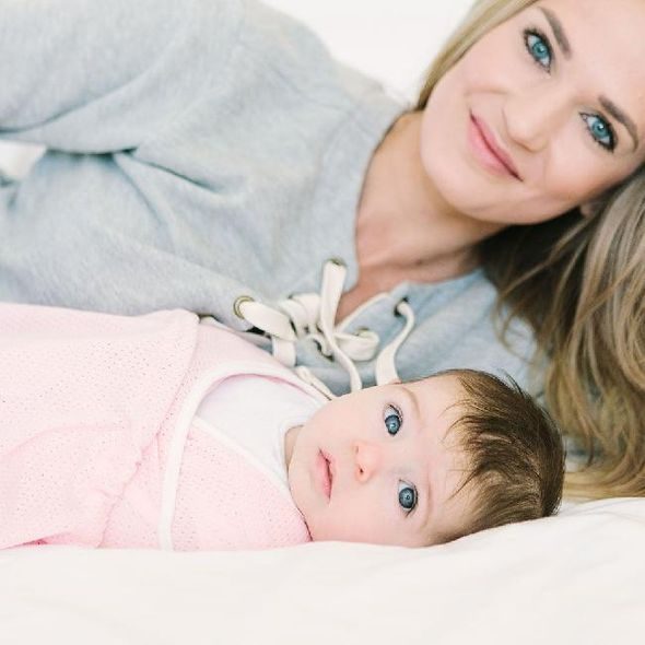 ERGOBABY ZAVINOVAČKA/SWADDLER - ZAVINOVAČKY - SPINKÁNÍ