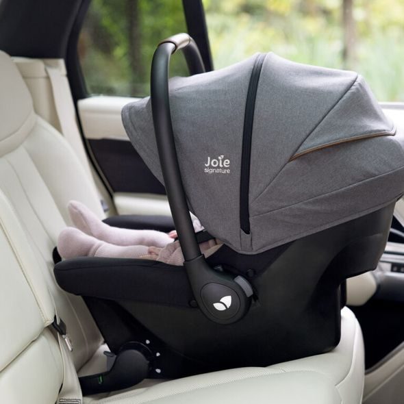 JOIE SPRINT™ SIGNATURE EBONY - AUTOSEDAČKY 0-13KG - AUTOSEDAČKY A PŘÍSLUŠENSTVÍ