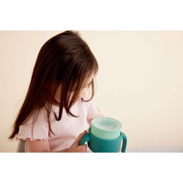 B.BOX 360° NETEKOUCÍ UČÍCÍ HRNEČEK 250 ML - EMERALD FOREST - DĚTSKÉ HRNEČKY - KRMENÍ