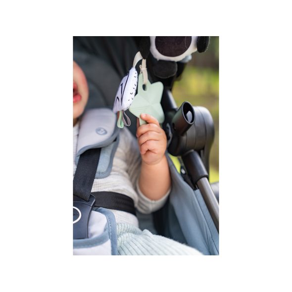 TINY LOVE ZÁVĚSNÁ PANDA BLACK & WHITE - HRAČKY K ZAVĚŠENÍ - PRO DĚTI