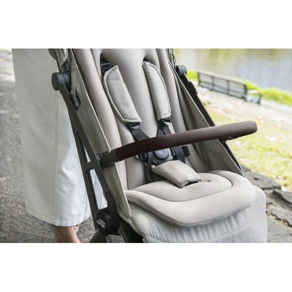 BRITAX-RÖMER SET KOČÁREK FLYLITE + CESTOVNÍ TAŠKA ZDARMA - KOČÁRKY DO LETADLA - KOČÁRKY A PŘÍSLUŠENSTVÍ