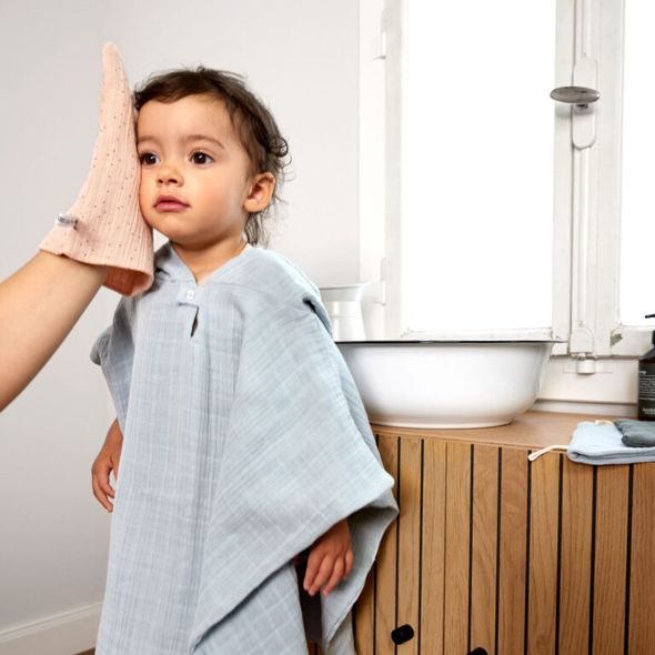 LÄSSIG MUSLIN WASH GLOVE SET 3 PCS PETROL GREEN - ŽÍNKY A HOUBIČKY - KOUPÁNÍ A ZDRAVÍ