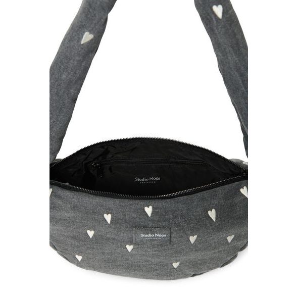 STUDIO NOOS DENIM MINI CROSS BODY BAG GREY HEARTS - ORGANIZÉRY A KOŠÍKY - KOČÁRKY A PŘÍSLUŠENSTVÍ