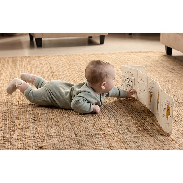 TINY LOVE KNÍŽKA PRO NEJMENŠÍ GARDEN OF ADVENTURES - KNÍŽKY PRO NEJMENŠÍ - PRO DĚTI