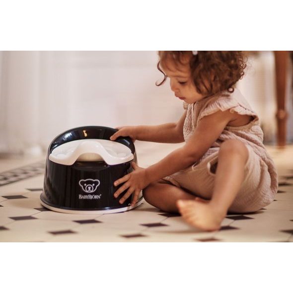 BABYBJÖRN NOČNÍK SMART POWDER BLACK/WHITE - NOČNÍKY - PŘEBALOVÁNÍ