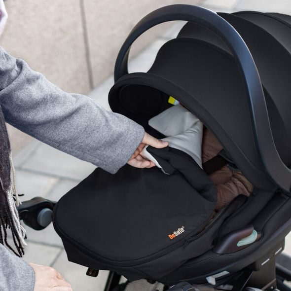 BESAFE BEYOND GO WIND & WEATHER COVER BLACK - NÁNOŽNÍKY - AUTOSEDAČKY A PŘÍSLUŠENSTVÍ