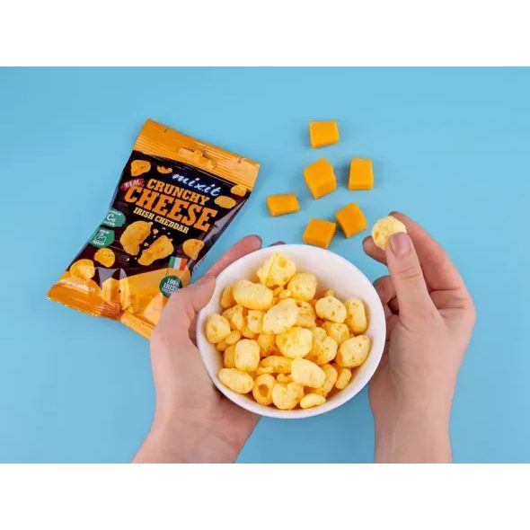 MIXIT KŘUPAVÝ SÝR DO KAPSY - IRSKÝ CHEDDAR - SLANÉ ZOBÁNÍ - PRO MAMINKY