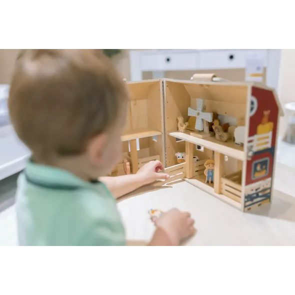 ZOPA DŘEVĚNÁ PŘENOSNÁ AKTIVITY FARMA - DOMEČKY A FIGURKY - PRO DĚTI