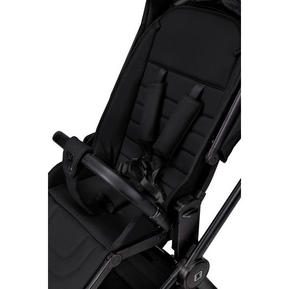 MOON RESEA 2.0 MAXI SET - ONYX - KOMBINACE S PŘÍSLUŠENSTVÍM - KOČÁRKY A PŘÍSLUŠENSTVÍ