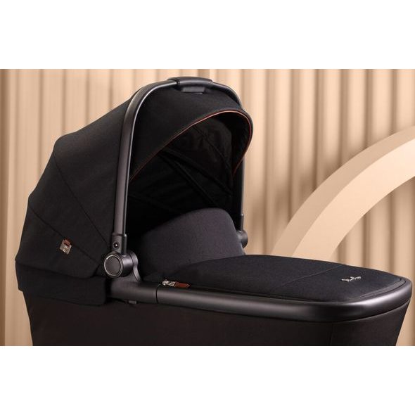 SILVER CROSS HLUBOKÁ KORBA REEF 2023 - KORBIČKY - KOČÁRKY A PŘÍSLUŠENSTVÍ