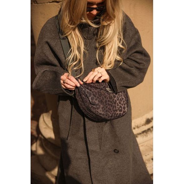 STUDIO NOOS PUFFY ADULT FANNY KABELKA LEOPARD - ORGANIZÉRY A KOŠÍKY - KOČÁRKY A PŘÍSLUŠENSTVÍ