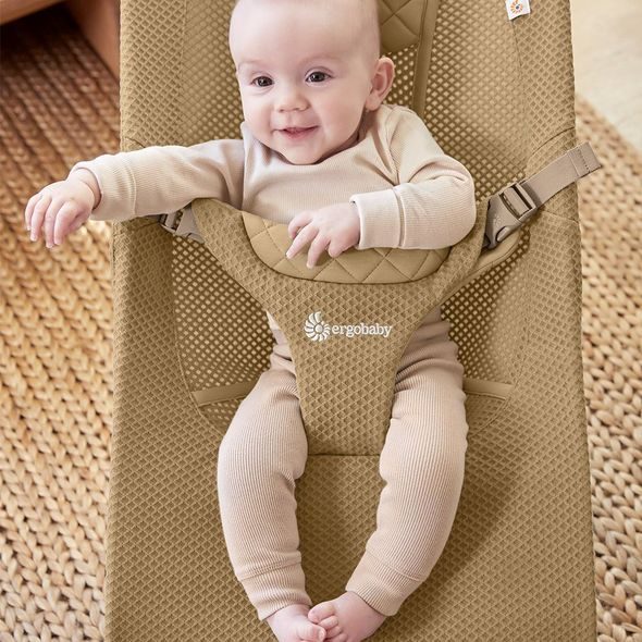ERGOBABY ERGOBABY L EVOLVE LEHÁTKO - CAMEL - LEHÁTKA A HOUPADLA - SPINKÁNÍ