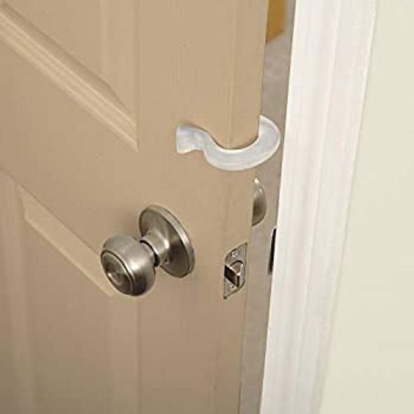 SAFETY 1ST FINGER PINCH PREVENTER OCHRANA PROTI SEVŘENÍ PRSTŮ - BEZPEČNOST DĚTÍ V DOMÁCNOSTI - KOUPÁNÍ A ZDRAVÍ